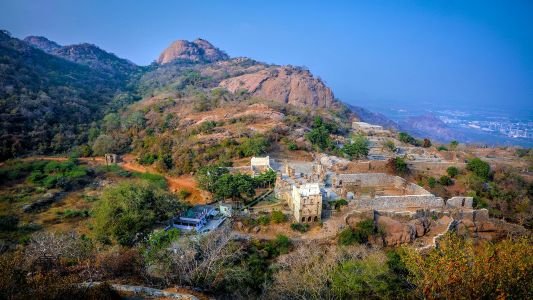 Kondapalli Fort Andhra Pradesh: History, Timings, Ticket Fee, Facts