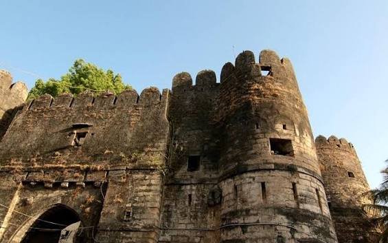 Uparkot Fort Mullawada, Junagadh: History, Timings, Ticket Fee, Facts